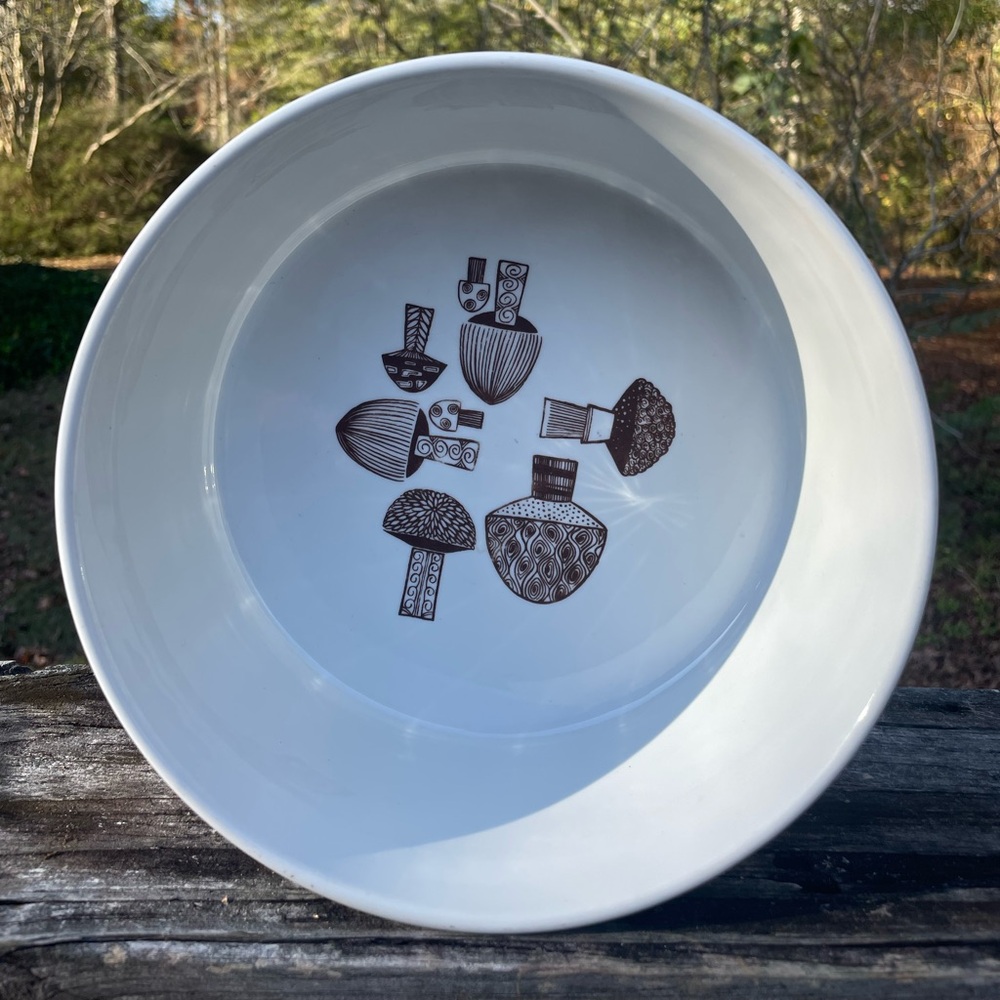 Kaj Franck for Arabia Finland 8 3/4” by 3 3/8” soufflé dish vintage